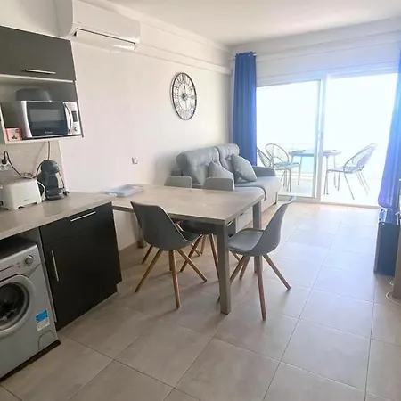 Meda Chica 1f Apartment Roses